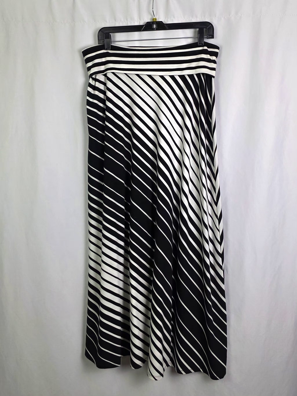 NY Collection Black and White Striped Maxi Skirt Size L